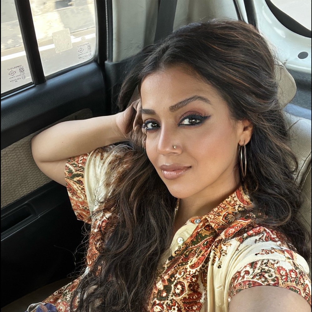 Meet your Posher, Sharmila